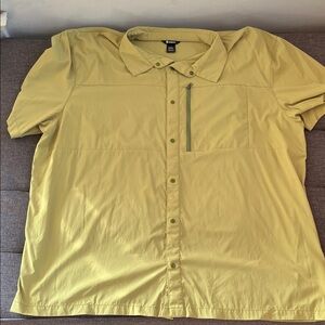 Cotopaxi Men's Casual Button Down Shirt size XXL